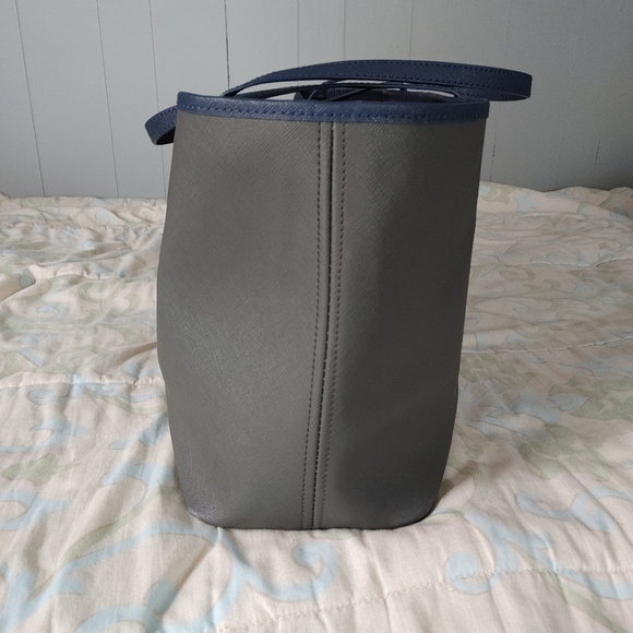 Tote Bag from Indigo - Picture 3 of 13